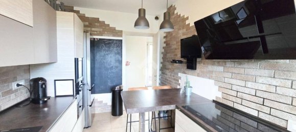 3 Schlafzimmer Wohnung in Peschiera Borromeo, Italy, Nr. 304667 7