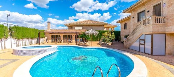 Дом с 4 спальнями в Аликанте, Испания № 170283 4