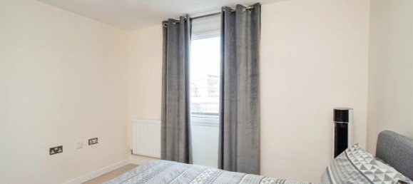 1 bedroom Apartment in Watford, United Kingdom No. 6109 9