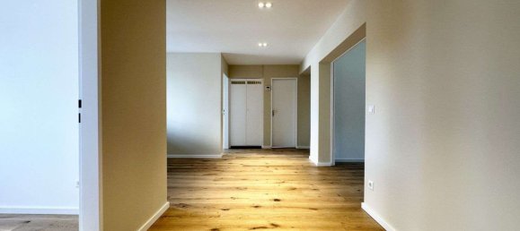 2 chambres Appartement à Stuttgart, Germany No. 296725 8