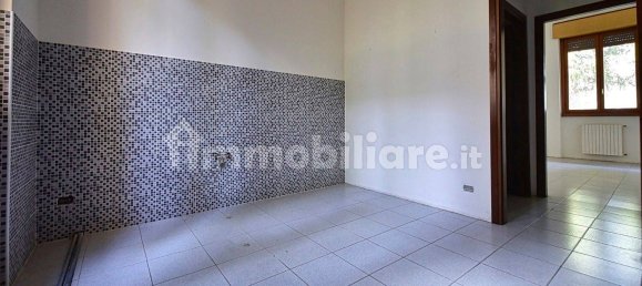 Apartamento de 2 dormitorios en Muggiò, Italy No. 332231 2