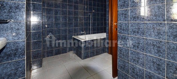 Apartamento de 2 dormitorios en Muggiò, Italy No. 332231 17