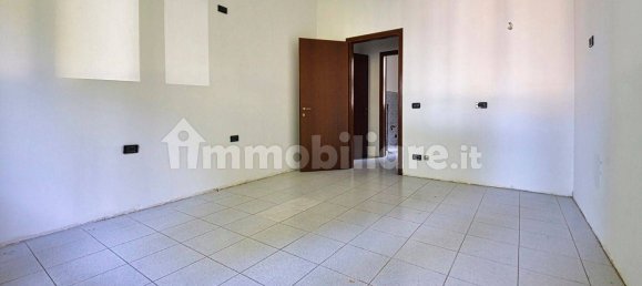 Apartamento de 2 dormitorios en Muggiò, Italy No. 332231 12