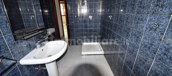 Apartamento de 2 dormitorios en Muggiò, Italy No. 332231 15