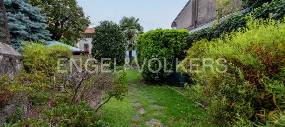 4 bedrooms House in Madonna del Sasso, Italy No. 127831 2