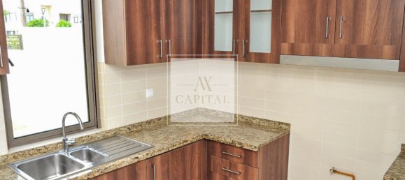 4 bedrooms Villa in Reem, UAE No. 52625 6