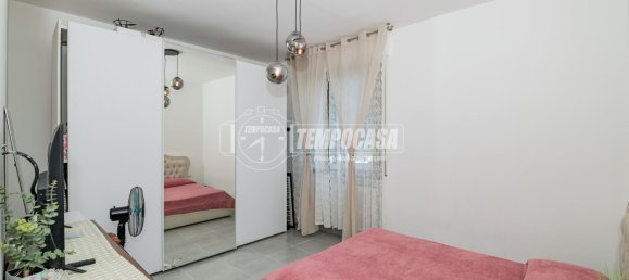 4-salle Appartement à Caselle Lurani, Italy No. 275053 4