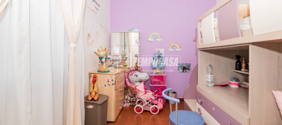 4-salle Appartement à Caselle Lurani, Italy No. 275053 13