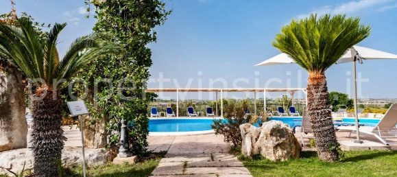 9 Schlafzimmer Villa in Ispica, Italy, Nr. 103090 12