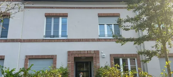 Apartamento de 2 dormitorios en Biesdorf, Germany No. 96996 2