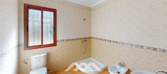 Casa de 4 dormitorios en Colmenar, Spain No. 58320 32