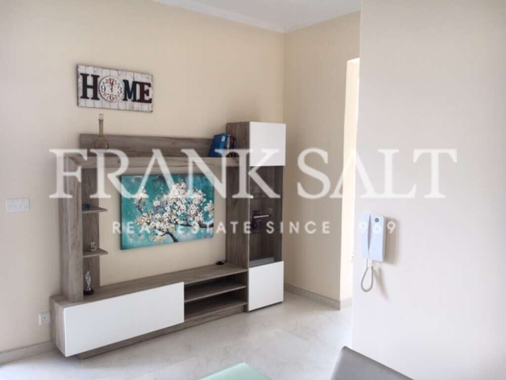 1 chambre Penthouse à Victoria, Malta No. 5708