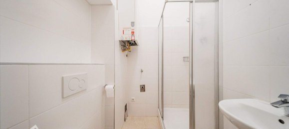 2 rooms Apartment in Josefstadt, Austria No. 243963 5