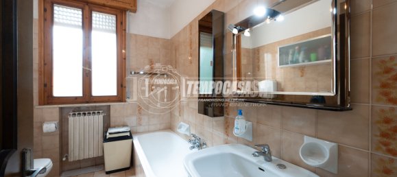 3 bedrooms Apartment in Vignola, Italy No. 378249 20