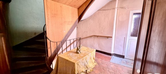 Casa de 3 dormitorios en Pont-sur-Yonne, France No. 197878 5