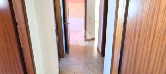 4 rooms Apartment in Palermo, Italy No. 15250 25