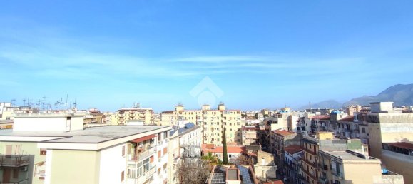 4 rooms Apartment in Palermo, Italy No. 15250 40