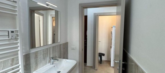 Apartamento de 2 divisões em Pisa, Italy N.º 35515 13