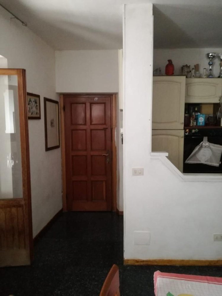 4 rooms Apartment in Massa, Italy No. 170971