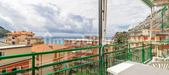 2 bedrooms Apartment in Levanto, Italy No. 201235 10