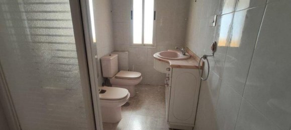 3 bedrooms Apartment in Leon, Spain No. 72168 17