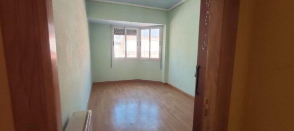 3 bedrooms Apartment in Leon, Spain No. 72168 11