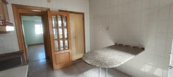 3 bedrooms Apartment in Leon, Spain No. 72168 15