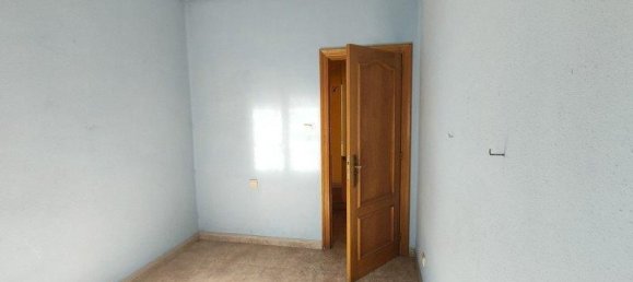 3 bedrooms Apartment in Leon, Spain No. 72168 6