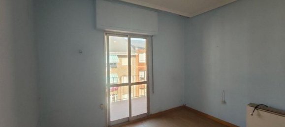 3 bedrooms Apartment in Leon, Spain No. 72168 10
