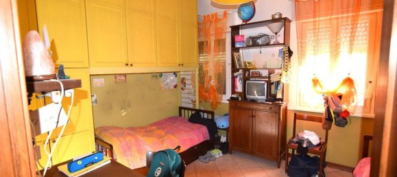 10-salle Maison à Cadelbosco di Sopra, Italy No. 136377 12