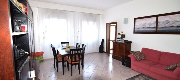 10-salle Maison à Cadelbosco di Sopra, Italy No. 136377 7