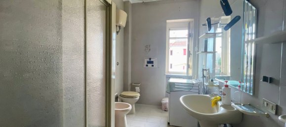 Квартира с 2 спальнями в Неаполь, Италия № 9721 5