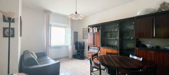 Квартира с 2 спальнями в Неаполь, Италия № 9721 7