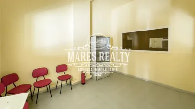 3 bedrooms Commercial property in Lloret de Mar, Spain No. 250062