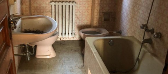 4 bedrooms Apartment in Tuoro sul Trasimeno, Italy No. 145610 4