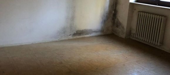 4 bedrooms Apartment in Tuoro sul Trasimeno, Italy No. 145610 2