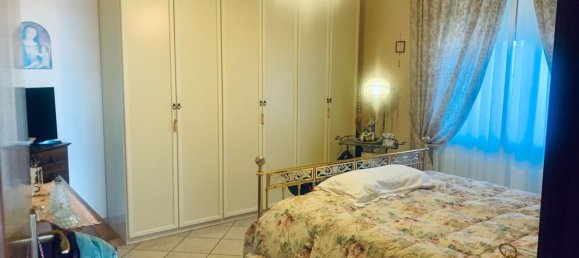 3 rooms Apartment in Chieti, Italy No. 214526 2
