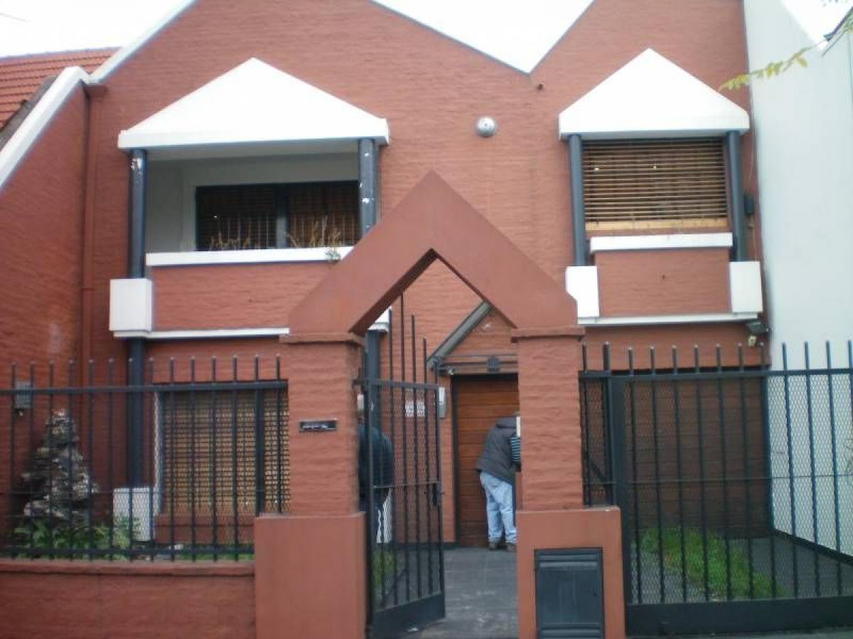 4 bedrooms House in Buenos Aires, Argentina No. 93580