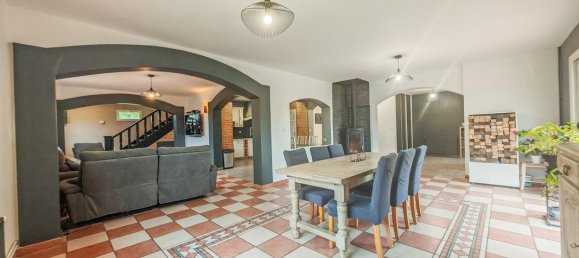 5 bedrooms House in Seine-Maritime, France No. 357302 5