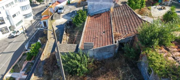 2 bedrooms House in Arranho, Portugal No. 224983 9