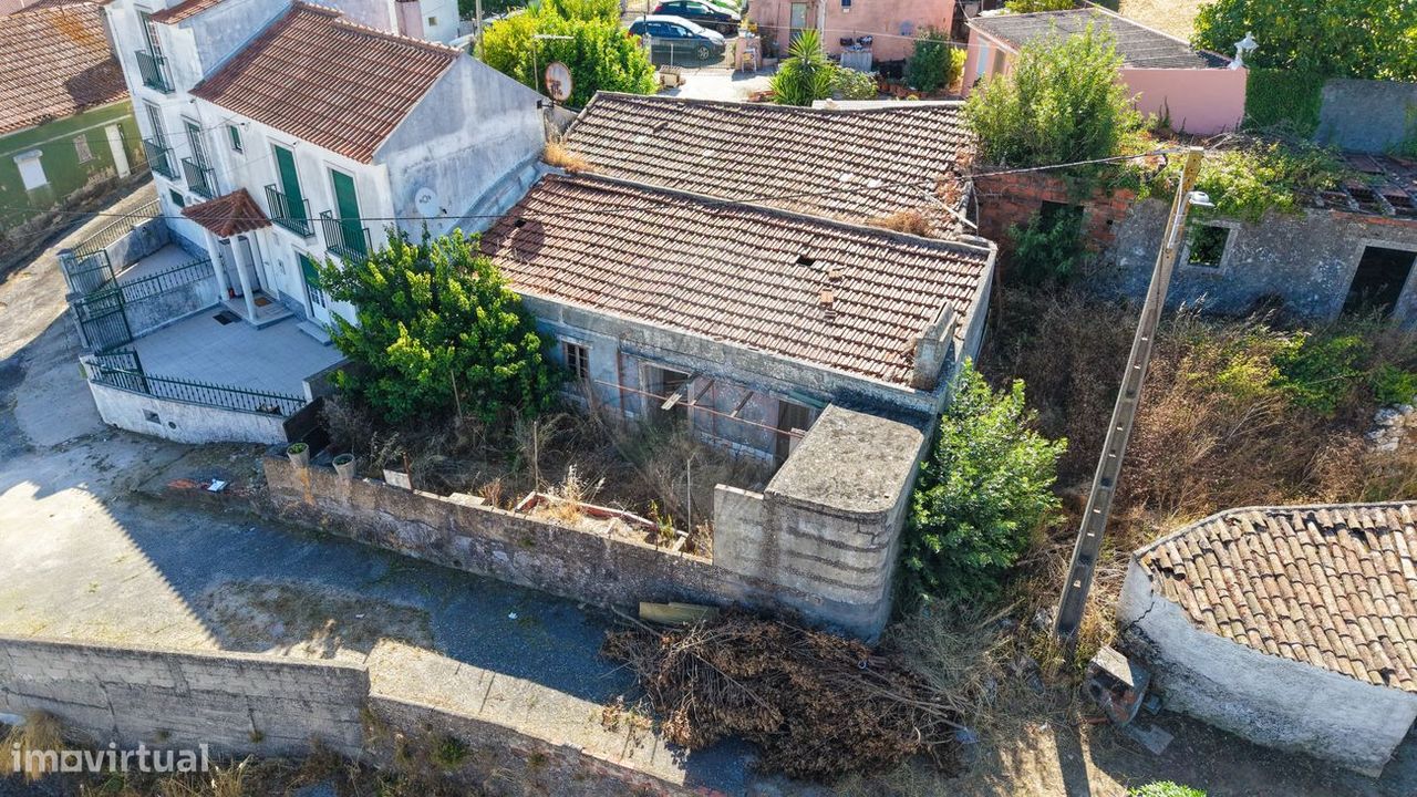 Casa de 2 dormitorios en Arranho, Portugal No. 224983