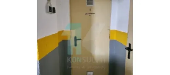 3 غرف نوم منزل ذو طابقين في Quarteira, Portugal رقم 61861 17