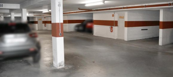 Parkplatz in Leipzig, Germany, Nr. 318423 5