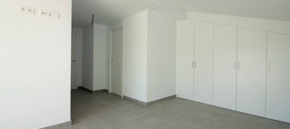 3 bedrooms Building in Villajoyosa, Spain No. 2666 9