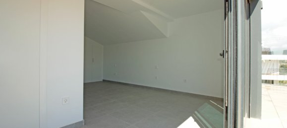 3 bedrooms Building in Villajoyosa, Spain No. 2666 10