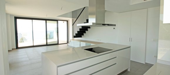 3 bedrooms Building in Villajoyosa, Spain No. 2666 13