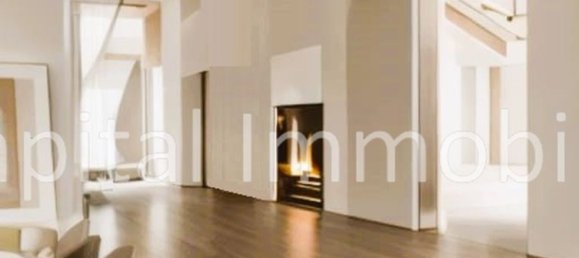 3 bedrooms Penthouse in Brenna, Italy No. 359709 2