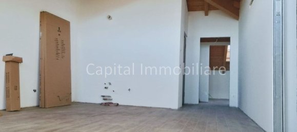 3 bedrooms Penthouse in Brenna, Italy No. 359709 9