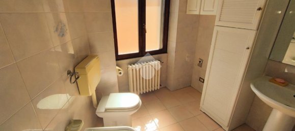 2 bedrooms House in Carezzano, Italy No. 315724 15