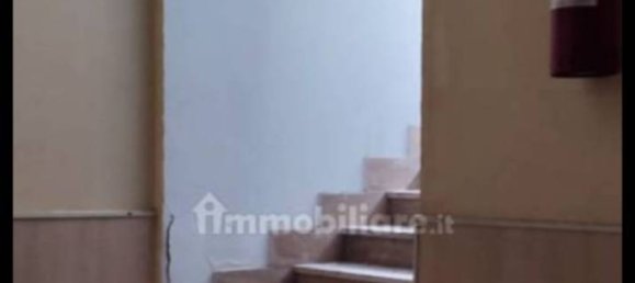 800m² Building in Melito di Napoli, Italy No. 371689 12